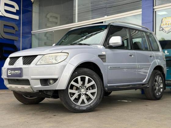 MITSUBISHI PAJERO TR4 2.0 4X2 16V 140CV FLEX 4P AUTOMÁTICO
